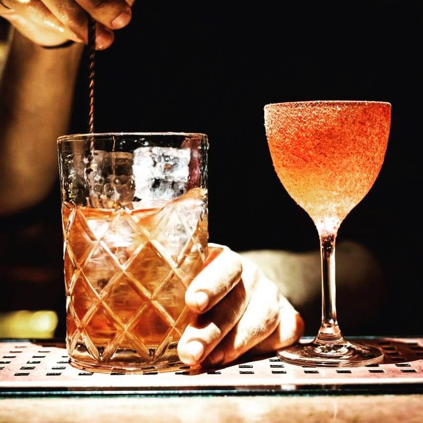 Cocktail crawl in the capital