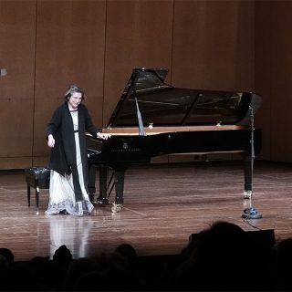 SCHUBERT SONATAS by pianist Elisabeth Leonskaja