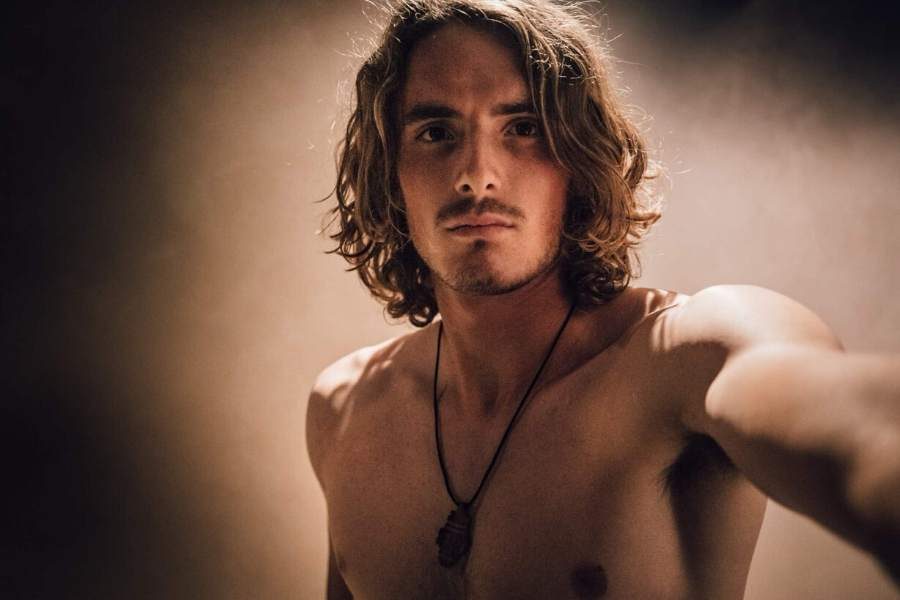 Stefanos Tsitsipas dares you to go shirtless