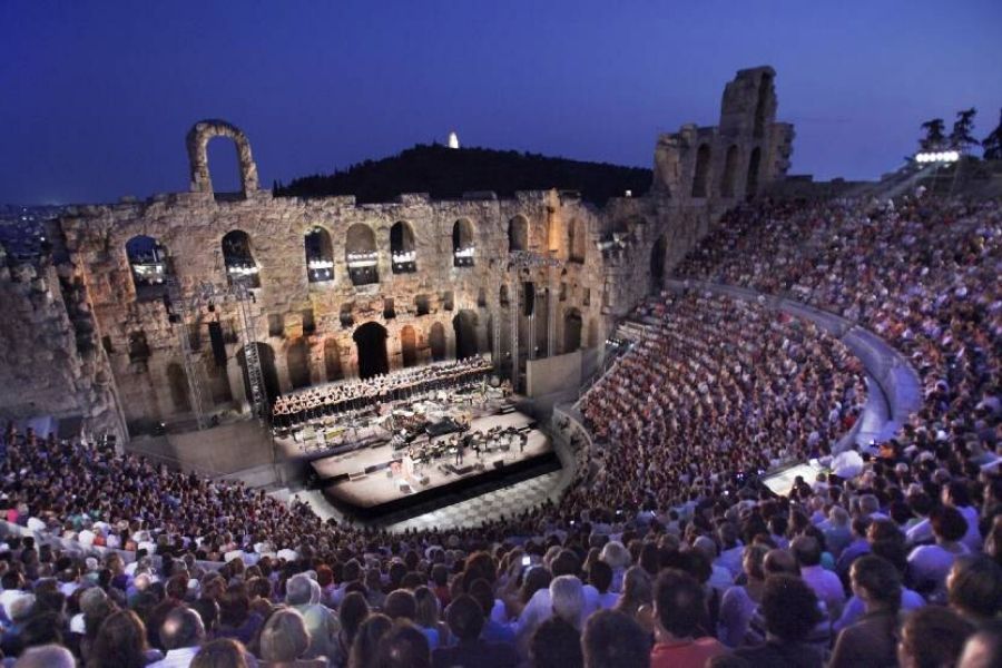 Greek theatre. Театр Одеон в Афинах. Театр Одеон Герода Аттика в Афинах. Греческий театр Аспендос. Амфитеатр Греция Акрополь.