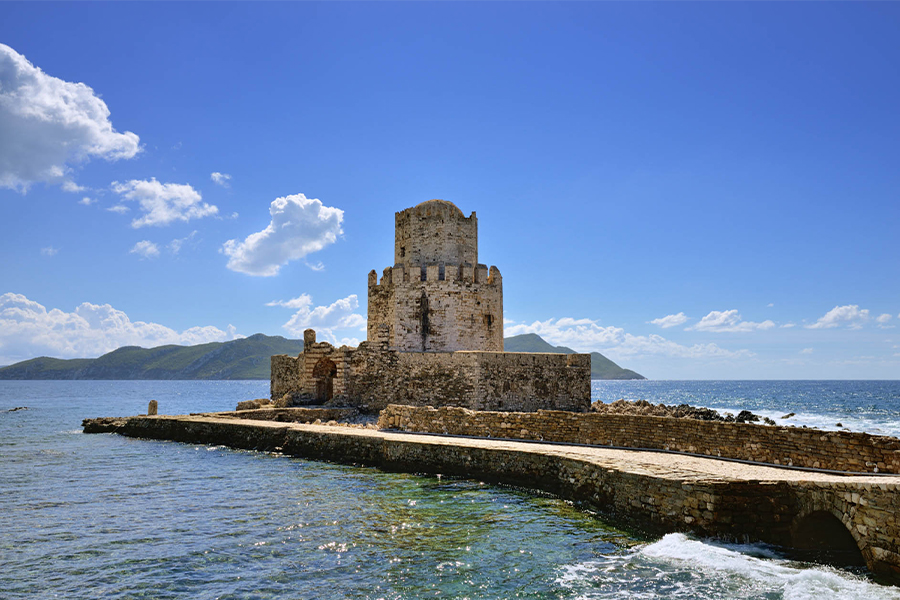 Get Captured by the Castle in Methoni