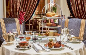 Christmas Afternoon Tea at the Hotel Grande Bretagne