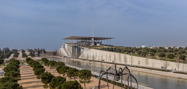 NEON and SNFCC bring Louise Bourgeois’ Maman to Athens
