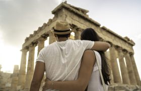 Where to amp up the romance in Athens? 8 Fool-proof Date Nights
