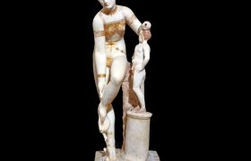 Venus in a gold bikini. An unexpected visitor at the Acropolis Museum.