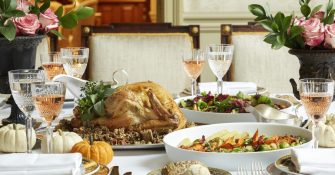 Give Thanks and Celebrate in Style this Thanksgiving in Athens! 