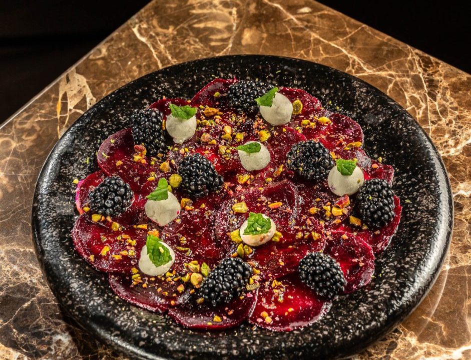 Geco: Mediterranean Soul Meets Modern Swagger