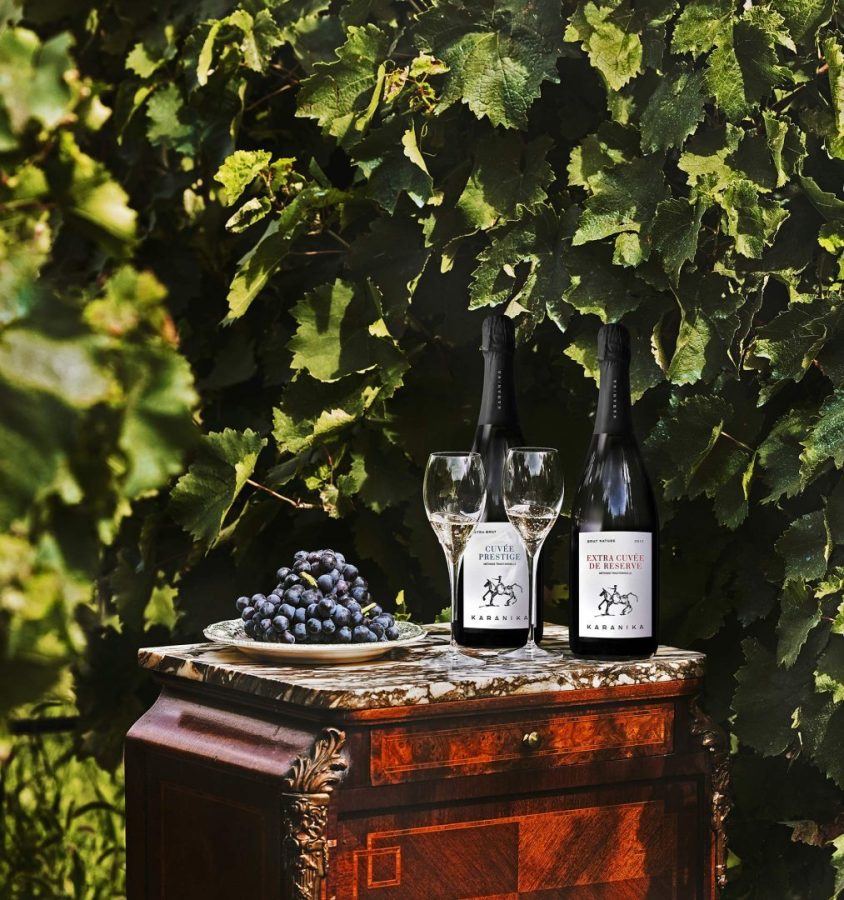 Sip and Celebrate: 3 Sparkling Greek Wines to Lift Your Spirits